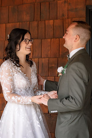bride seeing her groom for the first time