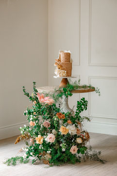 intricate wedding details