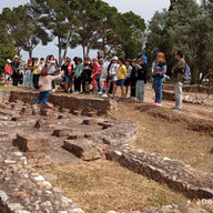 Um Dia de Descobertas: Do Palco às Ruínas Romanas