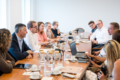 Foto der Versammlung 13
