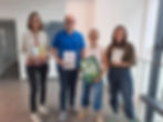 Richtig entsorgen oder besser noch Abfall vermeiden ist die Botschaft von Schöffin Caroline Völl, Umweltberaterin Alexandra Hilgers, Schöffe Fabrice Paulus und Kommunikationschefin Daniela Linden (v.r.) | Foto: Petra Förster