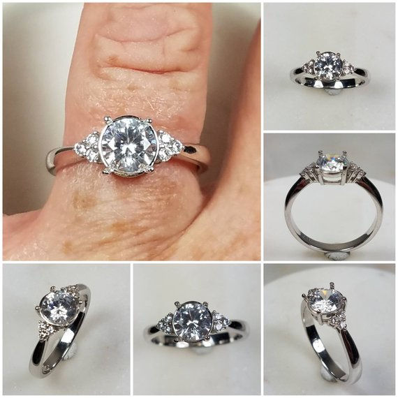 Thumbnail: Studiodragonfly19 Memorial Ash Solitare 10kt CZ Diamond Cremation Ring