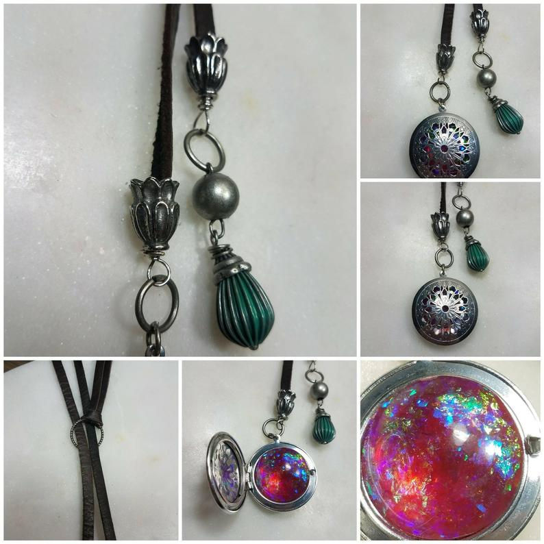 Thumbnail: Memorial Ash Locket Lariat Pendant Necklace/Cremation Pendant/Pet Memorial Jewel