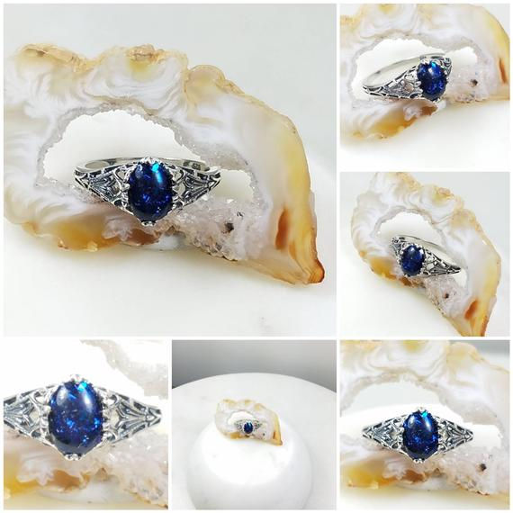 Thumbnail: Memorial Ash Vintage Sterling Silver Cremation Ring