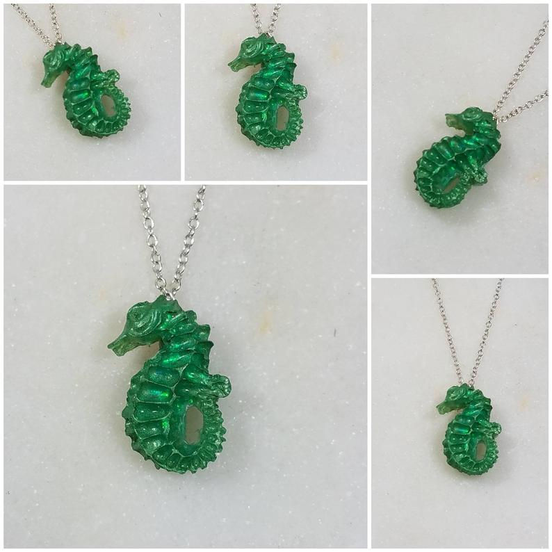 Memorial Ash Seahorse Pendant Necklace/Seahorse Memorial Ash Pendant/ pet memori