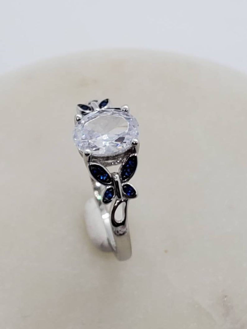 Thumbnail: Studiodragonfly19 Memorial Ash Butterfly Oval Ring/Memorial Ash Jewelry Pet