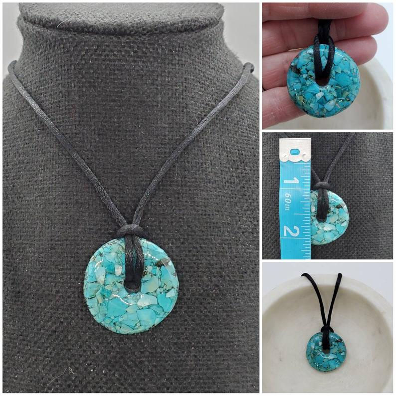 Thumbnail: Memorial Ash Round Necklace/Cremation Pendant/ Pet Memorial Jewelry/ Memorial