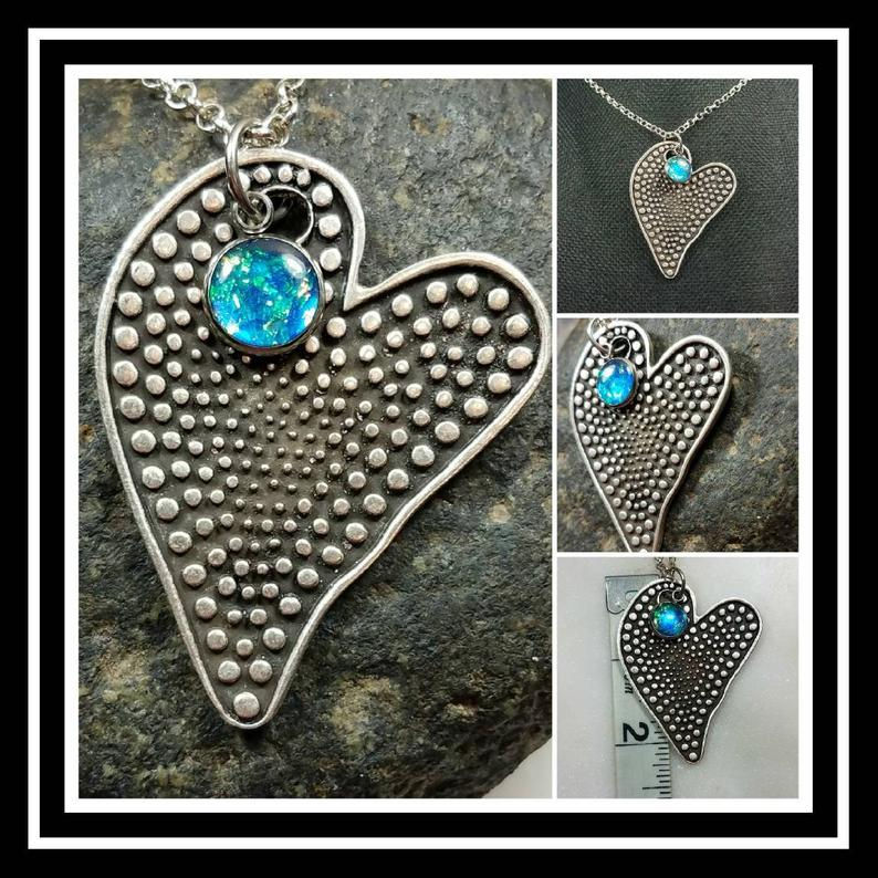 Thumbnail: Memorial Ash Heart Pendant Necklace/Cremation Pendant/ Pet Memorial Jewelry/ Mem