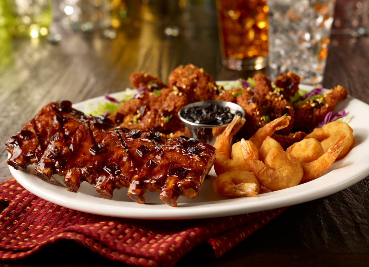 FRIDAYS SIGNATURE SAMPLER