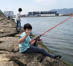 line_58420677117191_edited.jpg