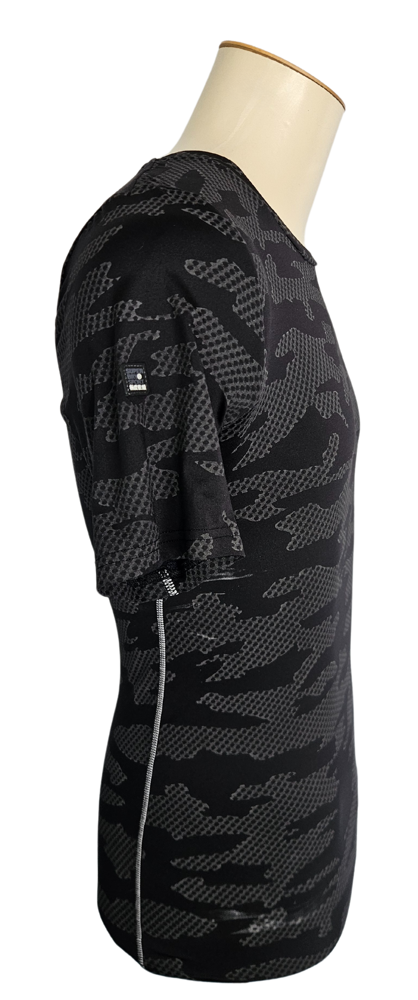 Super Dry Sport Moisture Wicking Top | Size M