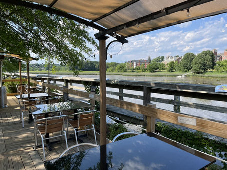 Summer Season Underway at Vino e Vivo