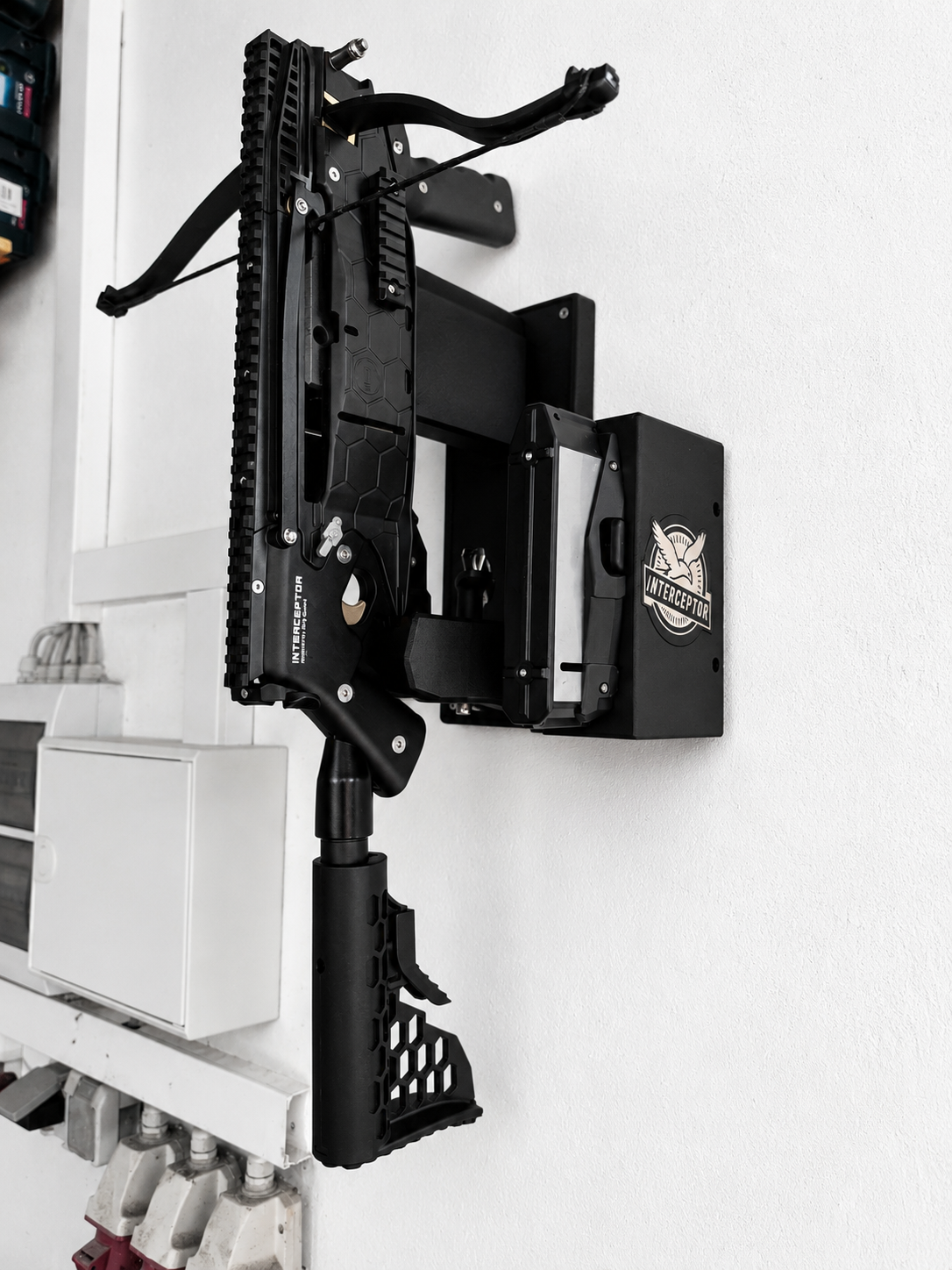 Wandhalterung für Mey Interceptor opt. mit Schließbolzen