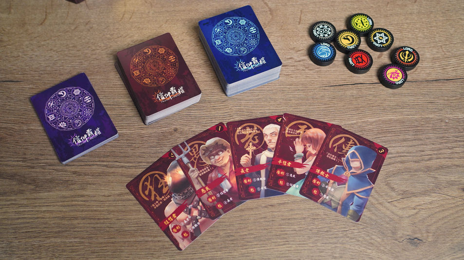 Cards and leader tokens in play