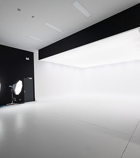 Chasing Cars Production Car Studio (5).jpg