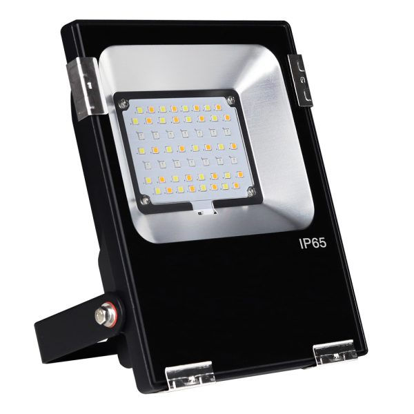 Proiettore LED RGB+CCT 20W 2.4ghz IP65 85-265Vac 160° 1700 lm CRI>80