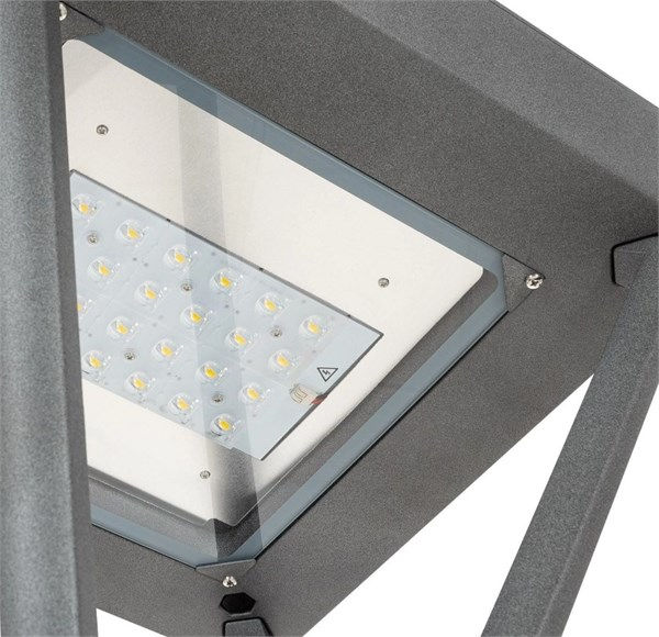 Lampione stradale 60W LED Philips Lumileds luce calda 2700K 160°x60° 100-240Vac