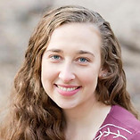 lindsy bio photo_edited.jpg