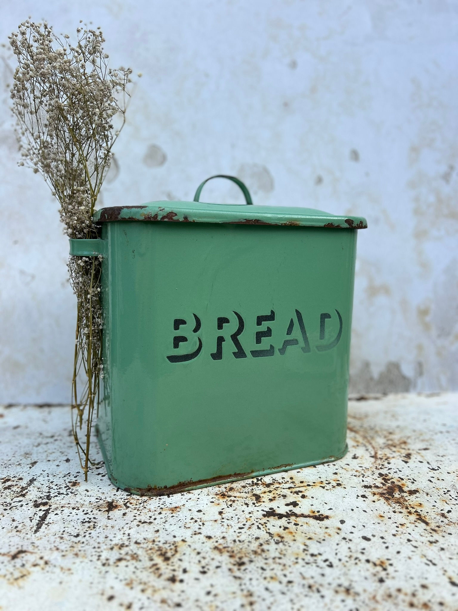 Large Vintage Green Enamel Bread Bin. Circa 1940's.