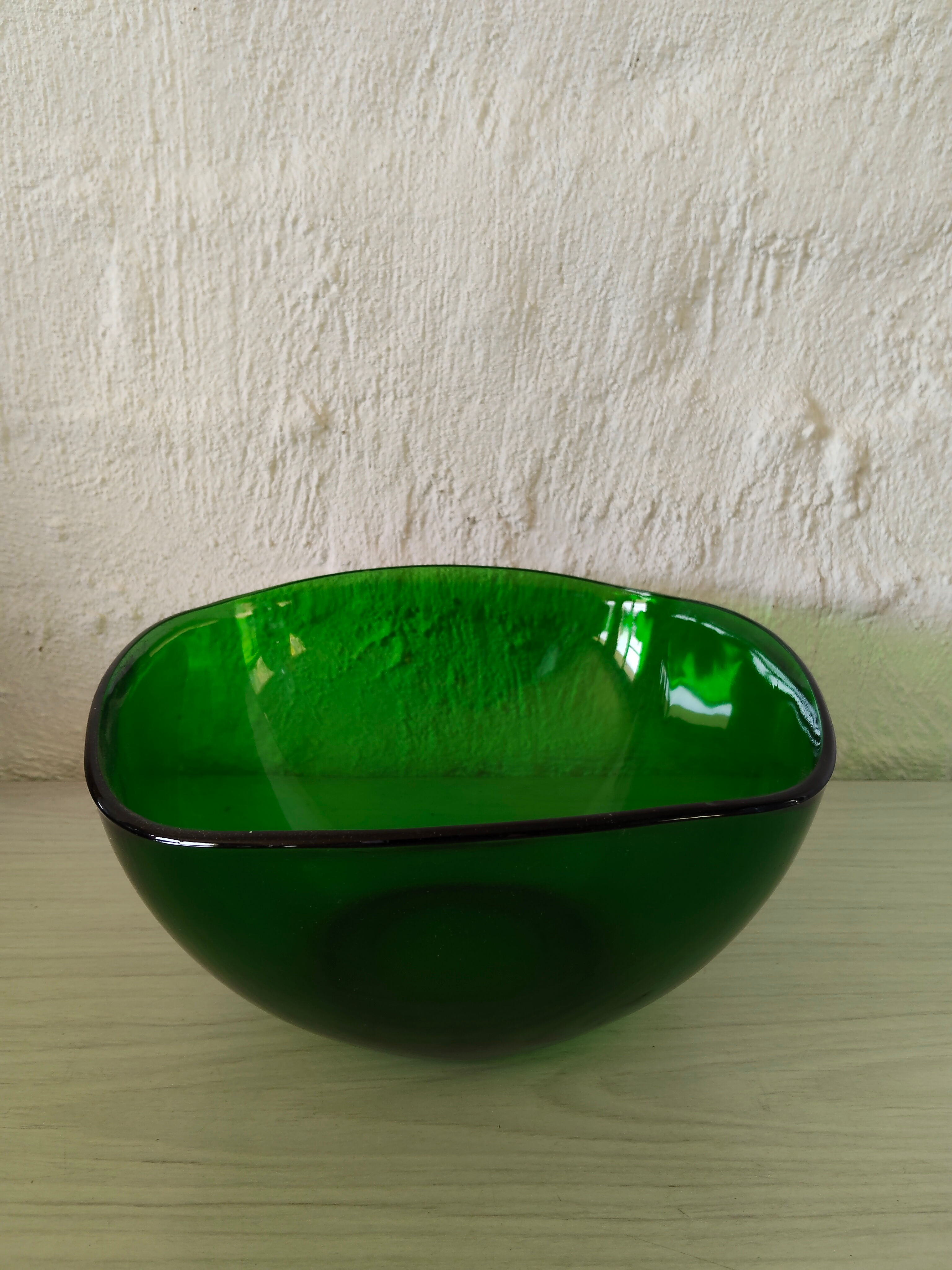 Vereco France Emerald Green Bowl 