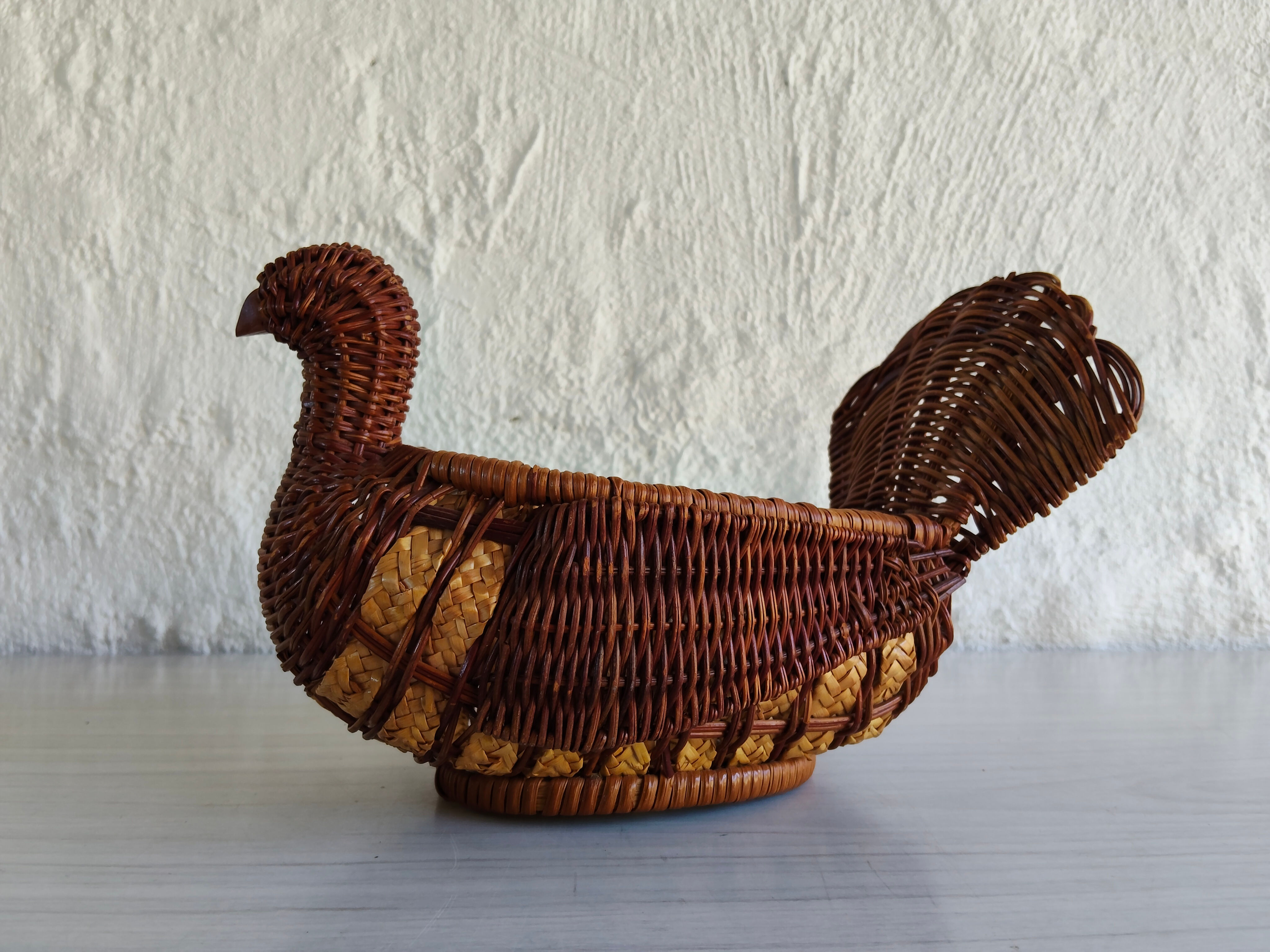 Vintage Wicker Turkey Basket 