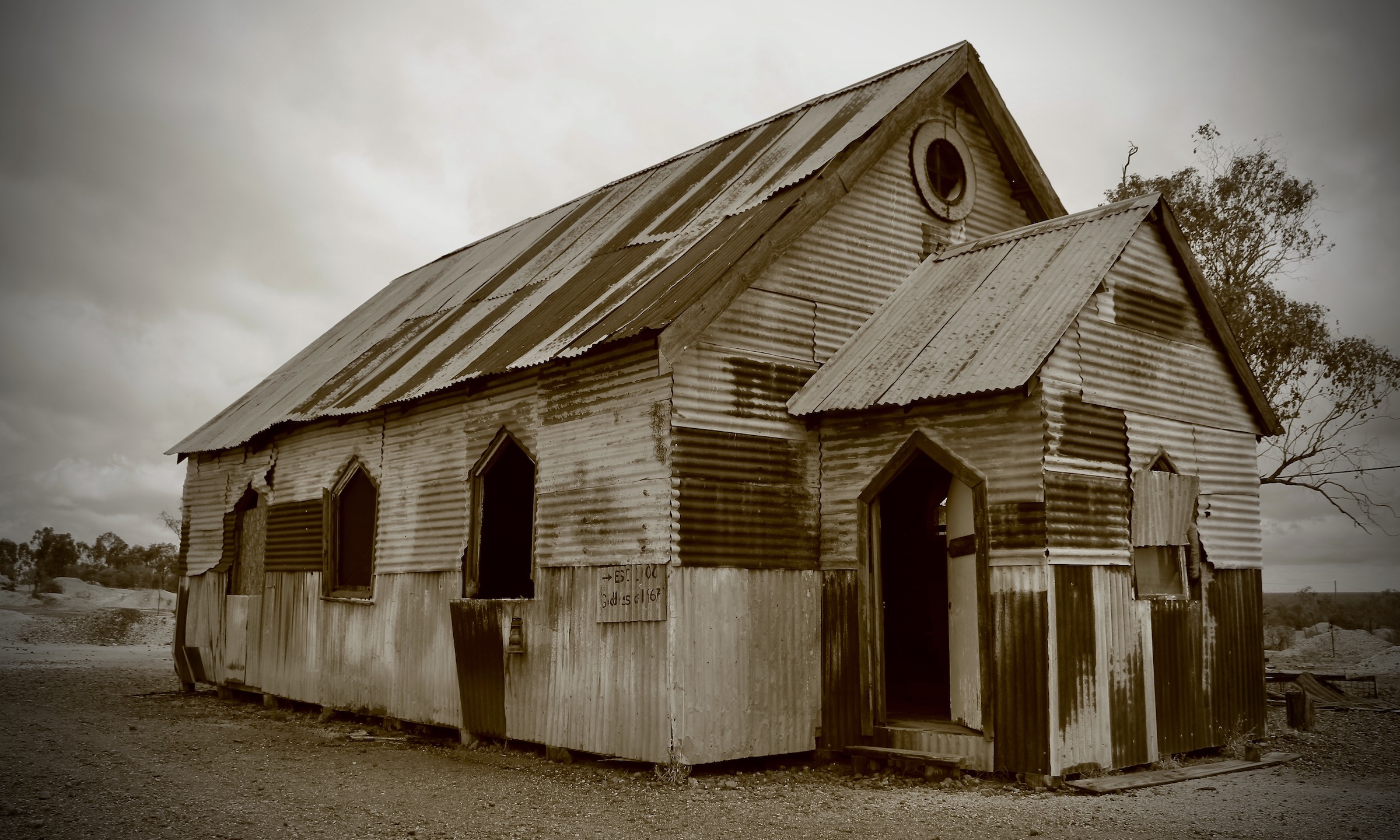 wLightening Ridge Church