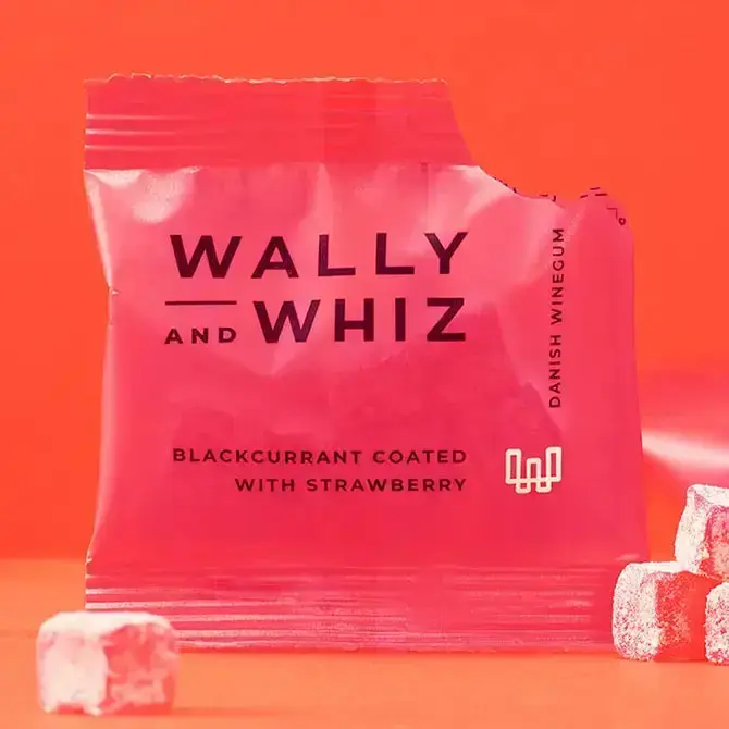 Wally & Whiz : Black Currant & Strawberry Wine Gums