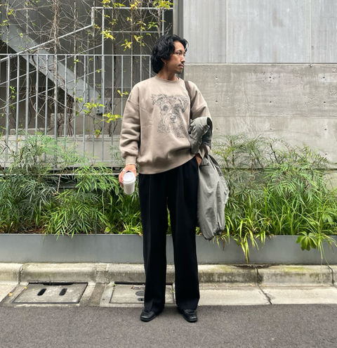 AS KNOW AS plus/アズノゥアズプラス(AS KNOW AS plus)のスウェット「◇DOGプリントスウェットプルオーバー 線画 ワンポイント刺繍 裏起毛」を使ったコーディネート