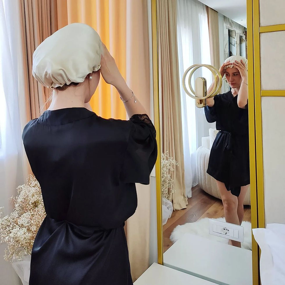 Thumbnail: MULBERRY SILK HAIR BONNET