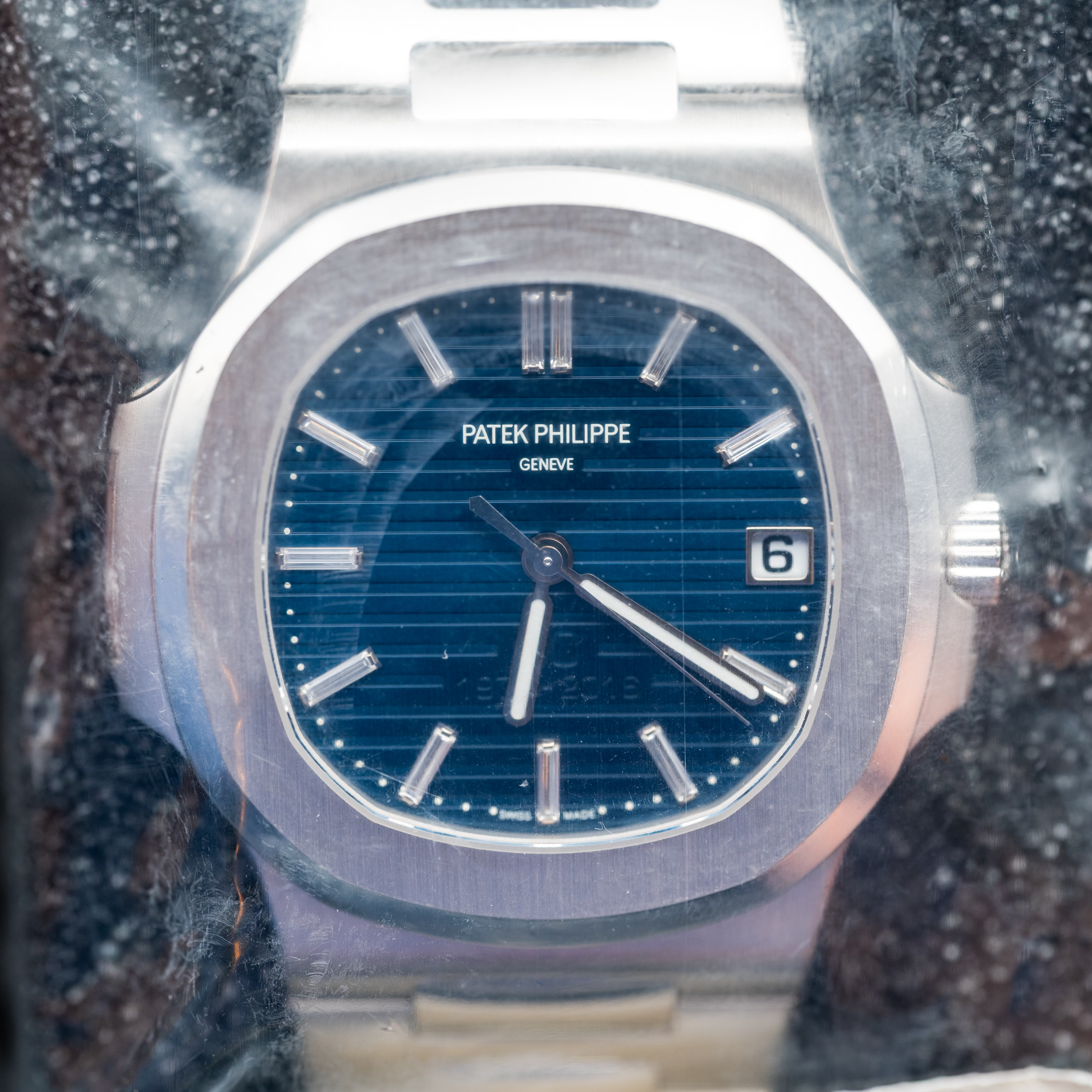 SEALED 2017 Patek Philippe Nautilus 5711/1P-001 “40th Anniversary” Baguette Dial