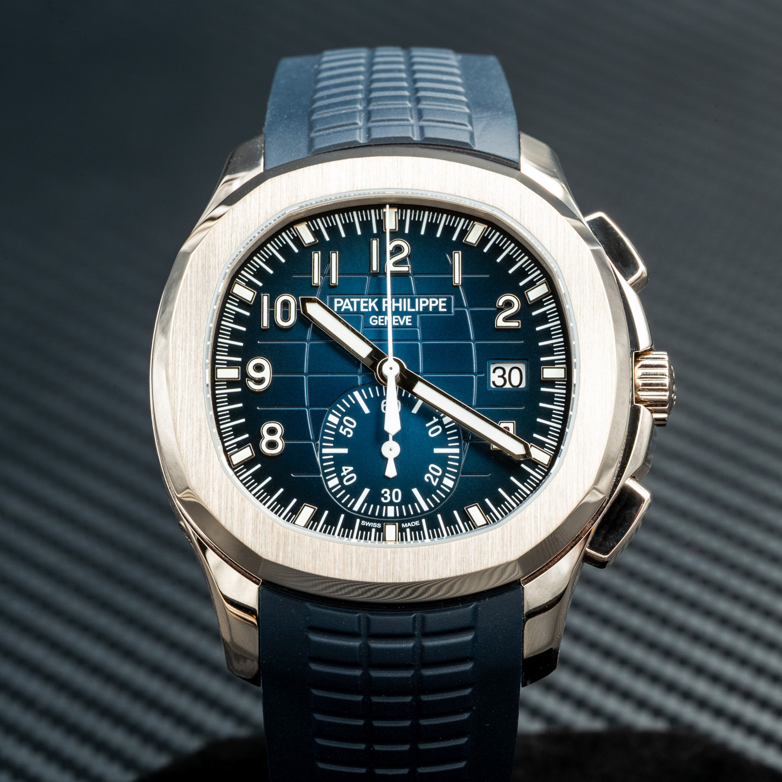 2022 Patek Philippe Aquanaut 5968G-001 White Gold Blue Dial