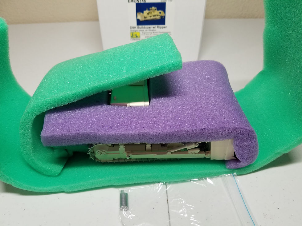 Thumbnail: Caterpillar D9H Dozer with Straight Blade, Ripper, and Cab - White