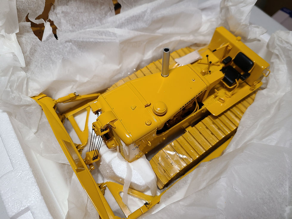 Thumbnail: Caterpillar D9 Series D Tractor with Cable Blade - ACMOC Show Edition 1 of 200
