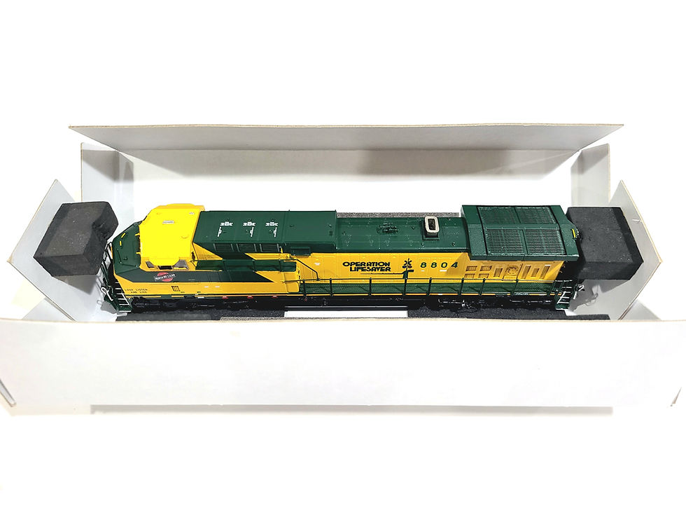 Thumbnail: Overland OMI C&NW GE AC4400CW Chicago Northwestern #8804 HO Brass Model #6546.1