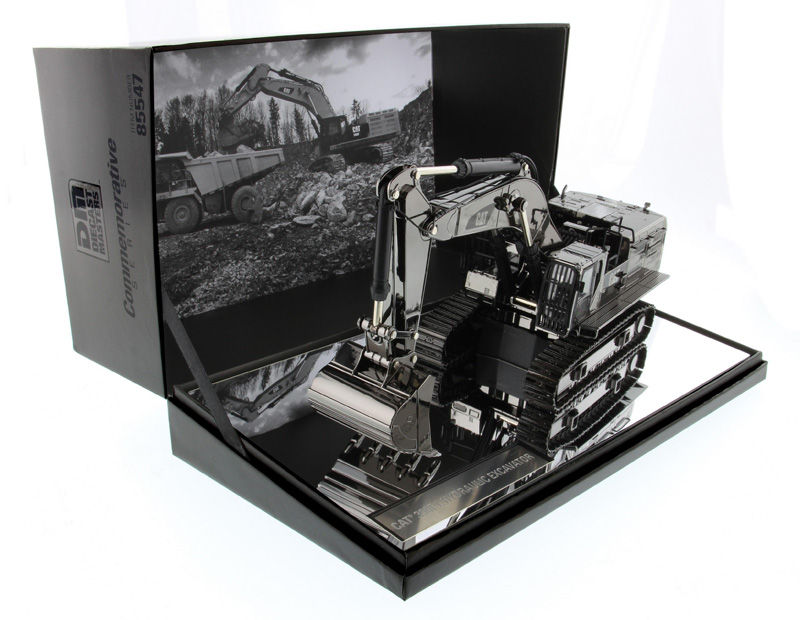 Thumbnail: Cat 390F L Hydraulic Excavator - Gunmetal Finish