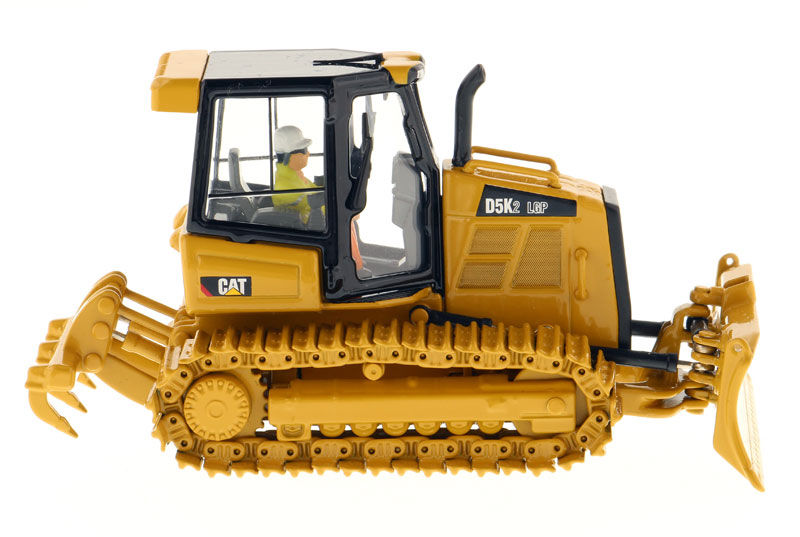 Thumbnail: Cat D5K2 LGP Track-Type Tractor