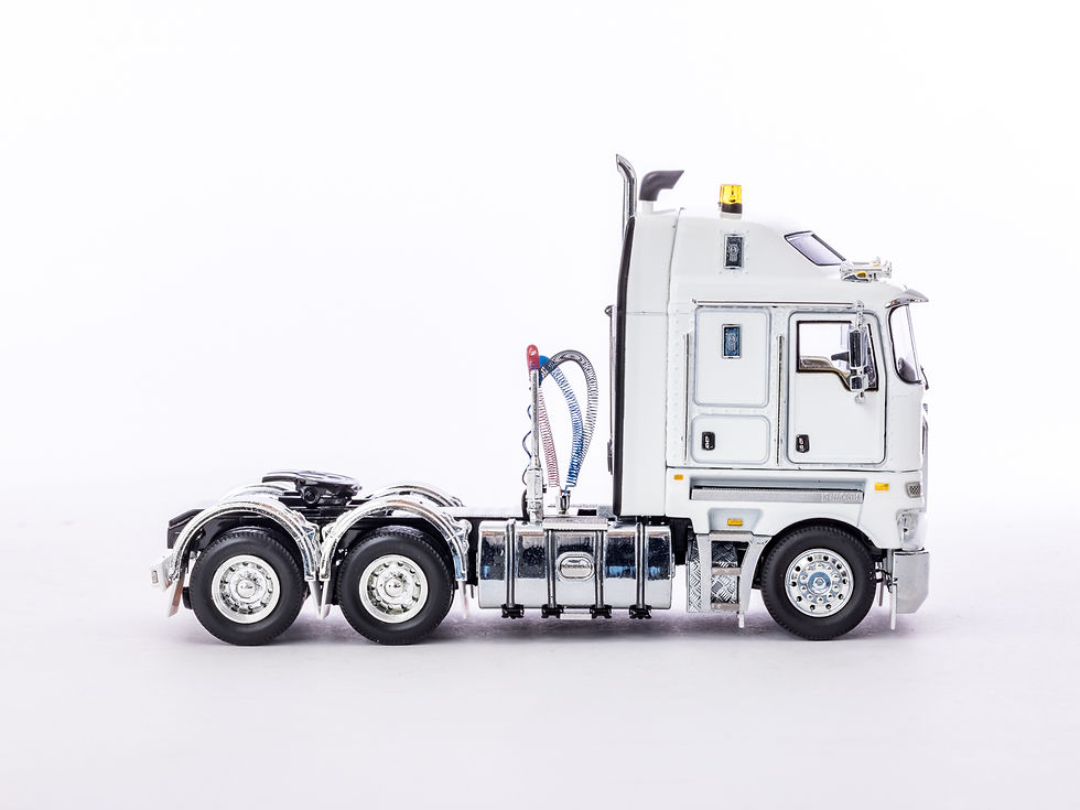Thumbnail: Kenworth K200 2.3 Cab Prime Mover - White/Black