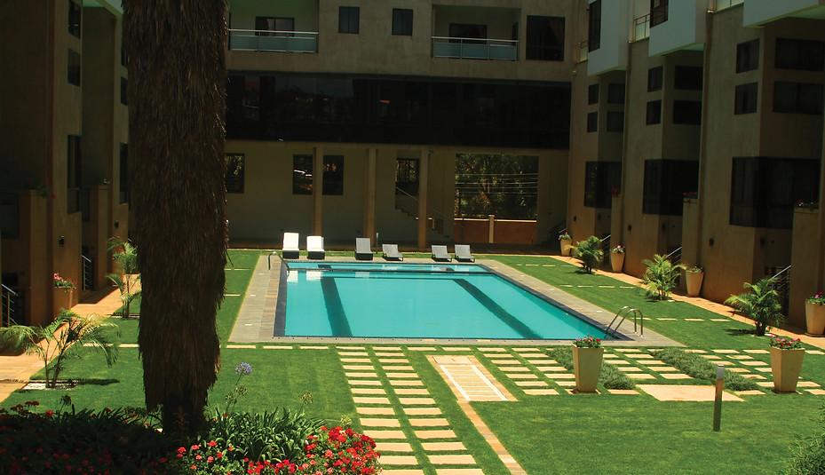 Courtyard 7.jpg