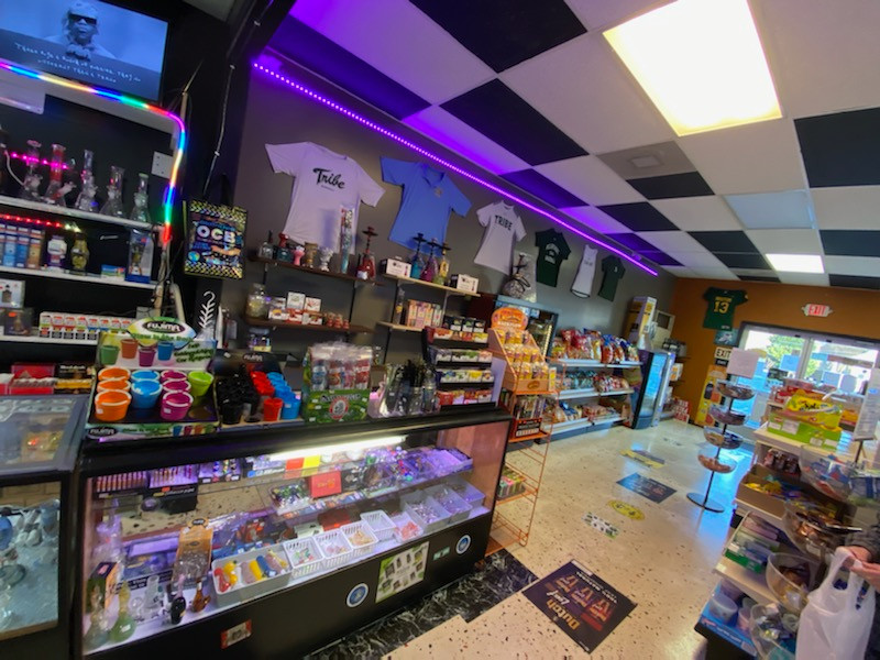 Tobacco, Hookah & Convenience Palace One Stop Shop in Williamsburg, VA