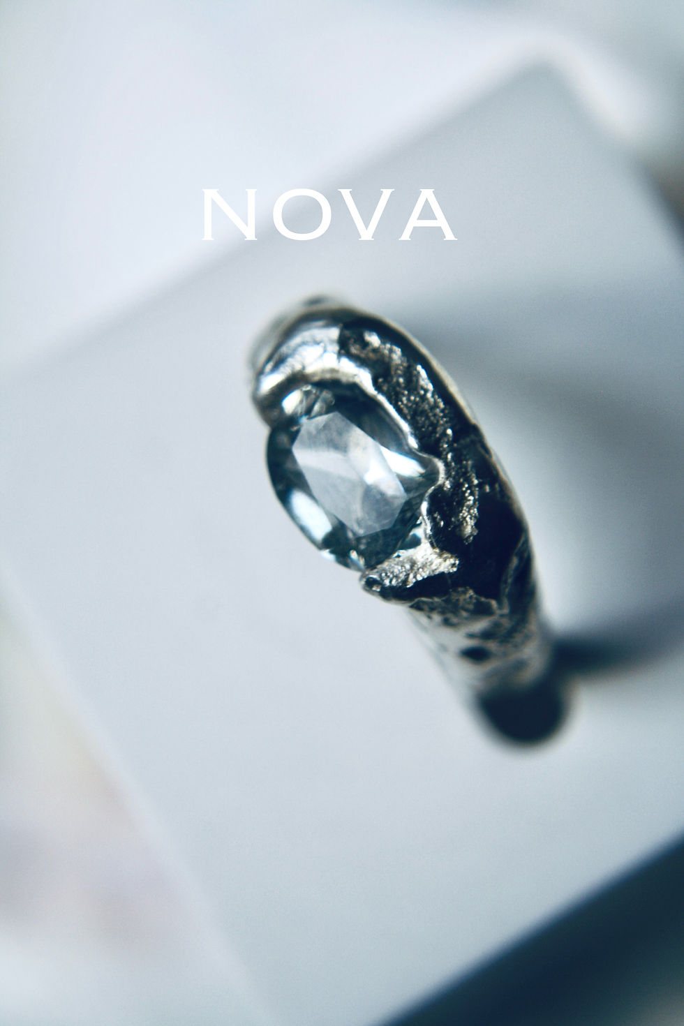 Miniaturbild: Individual birth stone ring 
