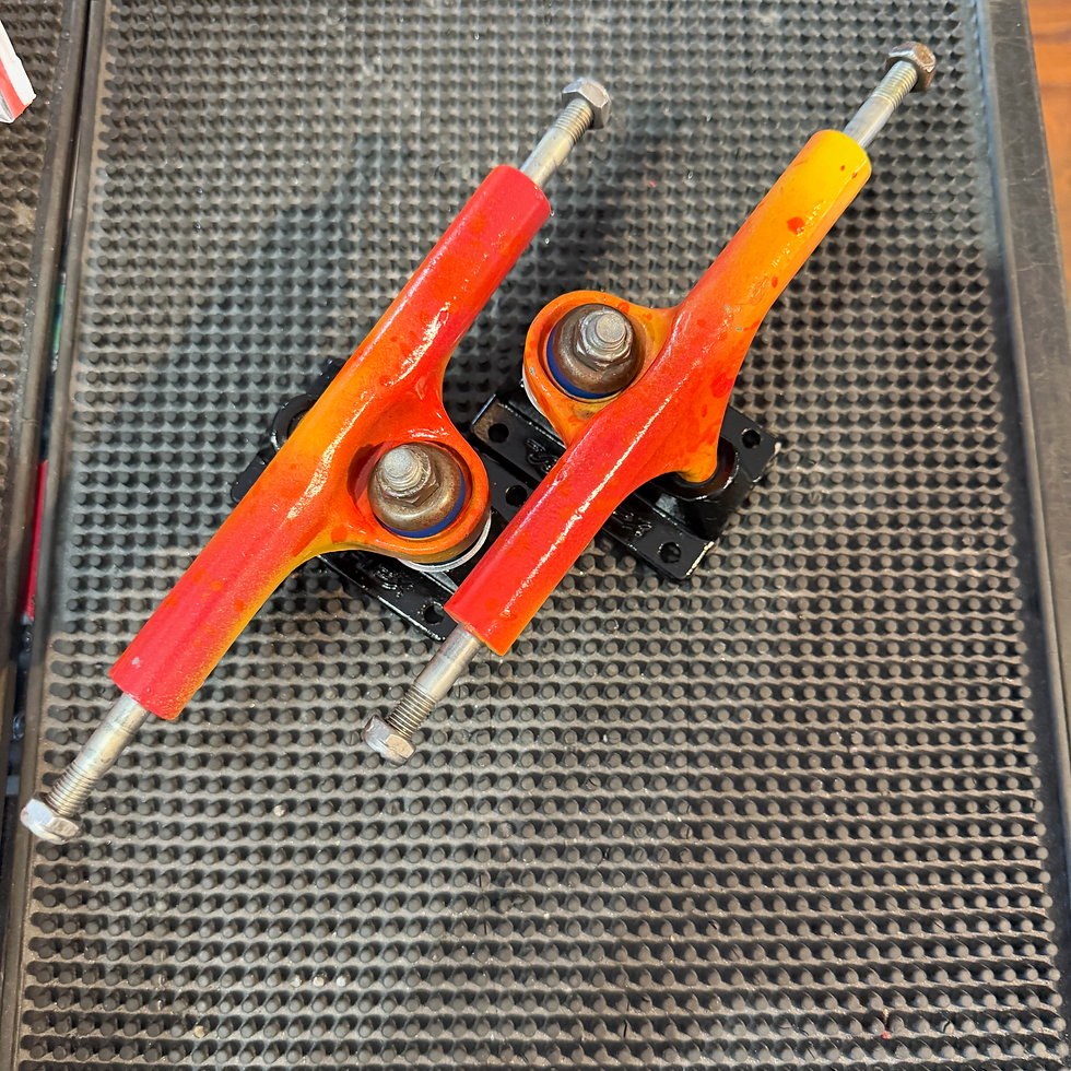 Variflex 159mm Old School Flames Trucks newish