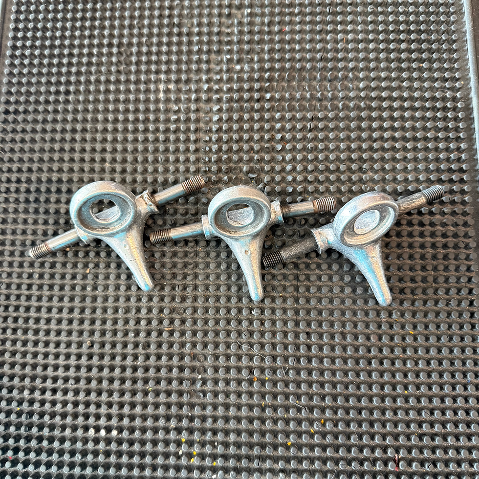 Thumbnail: Unknown 45mm Tiny Slalom 3 Set Truck Hangers new