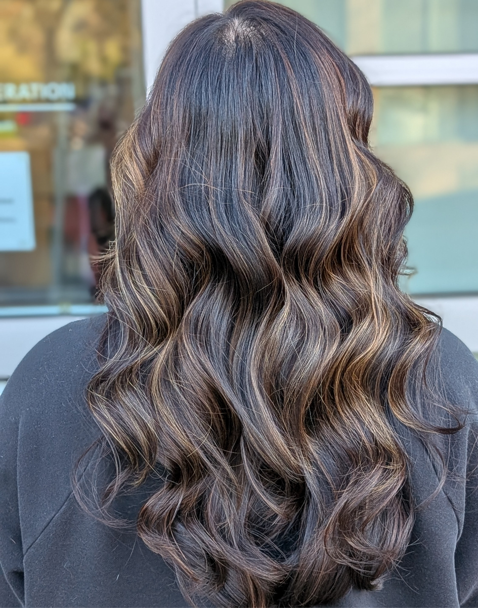 Salon Nyla