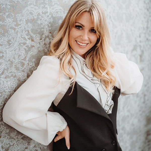 Anjuli Brian Hairhood Coburg Airtouch Balayage Friseur