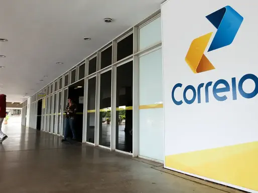 Correios atenderão a serviços da Caixa, como seguro-desemprego e FGTS