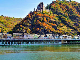 River Cruise vs. Escorted Tour in Europe: Which One Fits How You Actually Travel