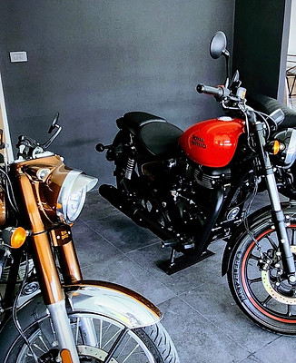 ROYAL ENFIELD RENTAL