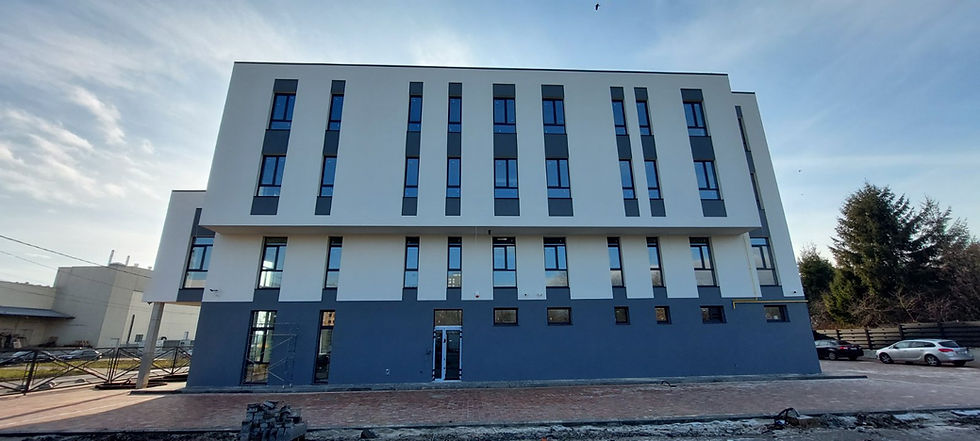 Будинок з вікнами рехау