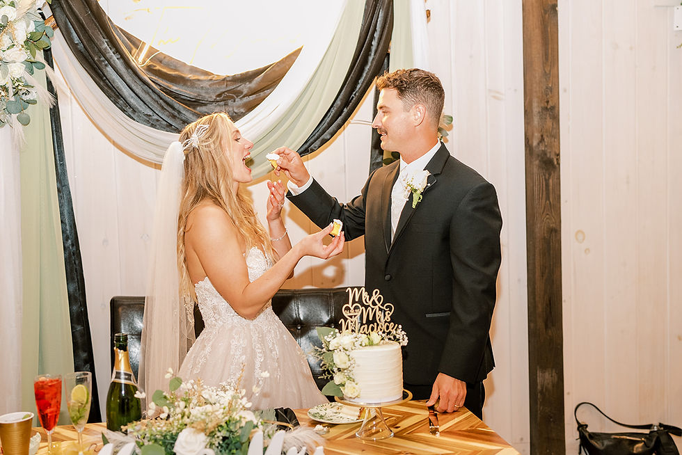 6 Things No One Tells the Bride Before Her Wedding Day at Reception Venues in West Virginia