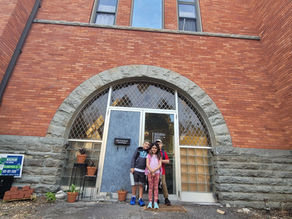 16) Basements, Bats and Vitruvian Men 